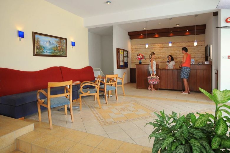 Kipra 26.04 - 30.04.2026   Petrosana Hotel Apartments 3*,  Standard  room, BB